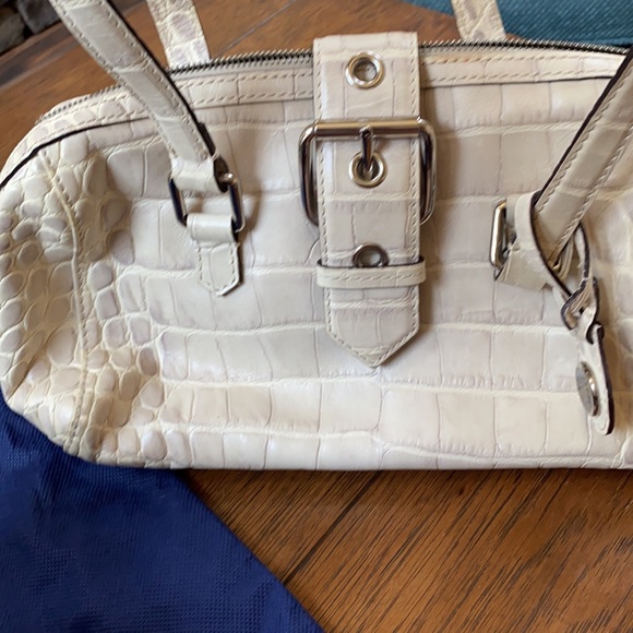 Authentic Dooney & Burke purse and matching wallet - Picture 15 of 15